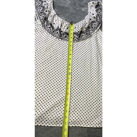 Savanna Jane Polka Dot Embroidered Top Women’s Size 2X - Picture 10 of 10